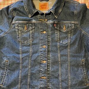 Levi's Women’s Denim Jacket size 4x